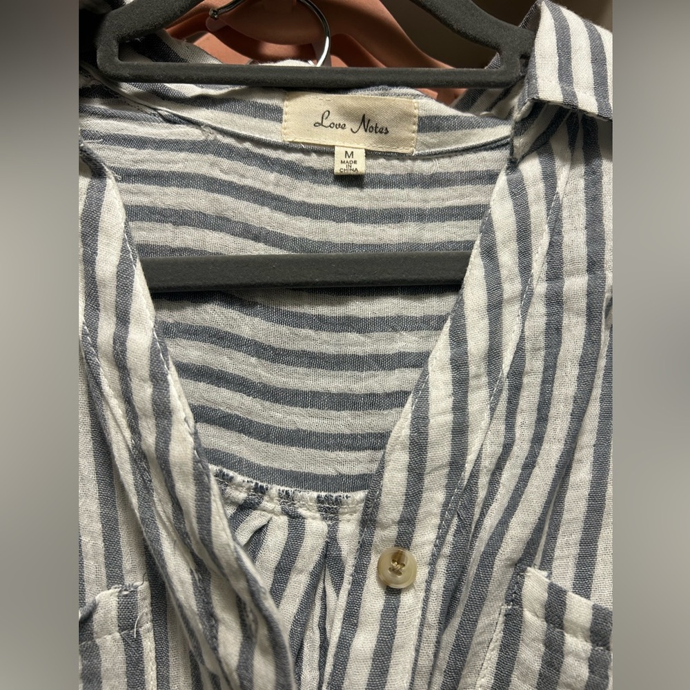 Cropped Button Down - Picture 2 of 7